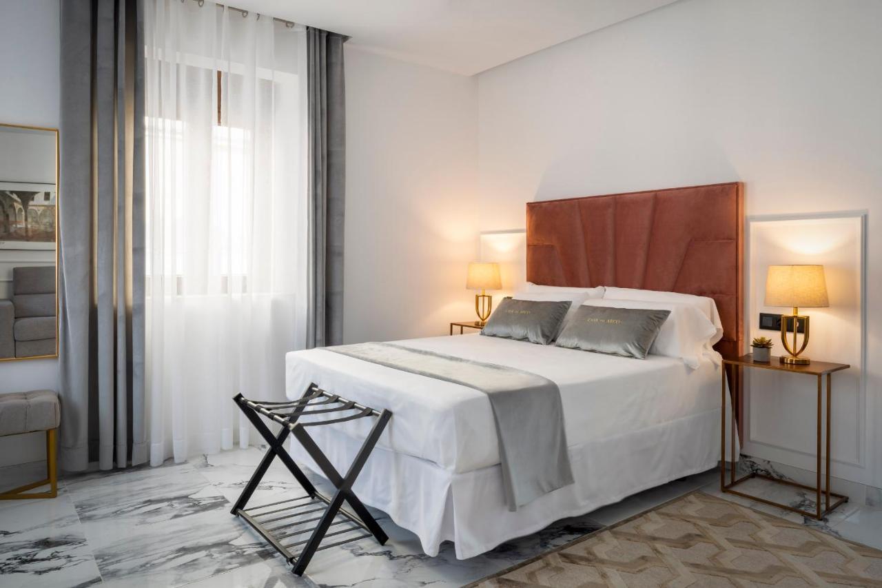 Quivir Apartamentos Deluxe Casa Del Arco Andújar Kültér fotó
